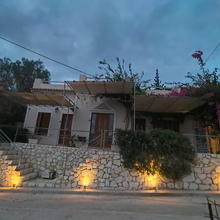 Caldera Assos